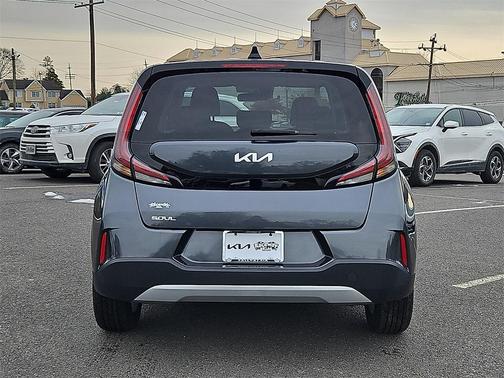 2023 Kia Soul LX