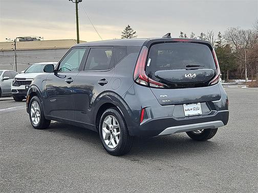 2023 Kia Soul LX