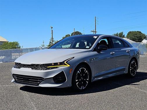 2023 Kia K5 GT-Line