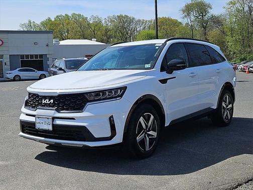 2022 Kia Sorento S