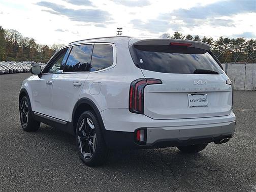 2023 Kia Telluride EX