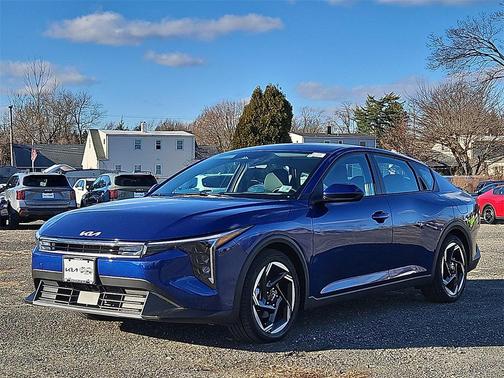 2025 Kia K4 EX