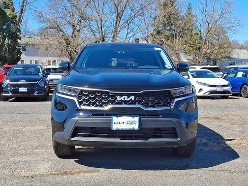 Ebony Black 2023 Kia Sorento LX