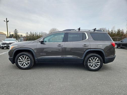 2019 GMC Acadia SLE-2