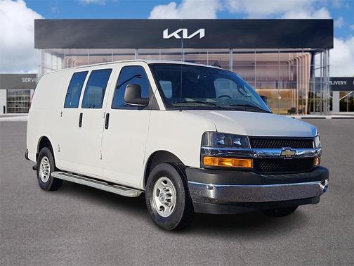 2024 Chevrolet Express 2500 RWD 2500 Regular Wheelbase WT