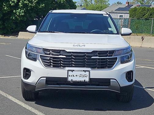 2025 Kia Seltos LX