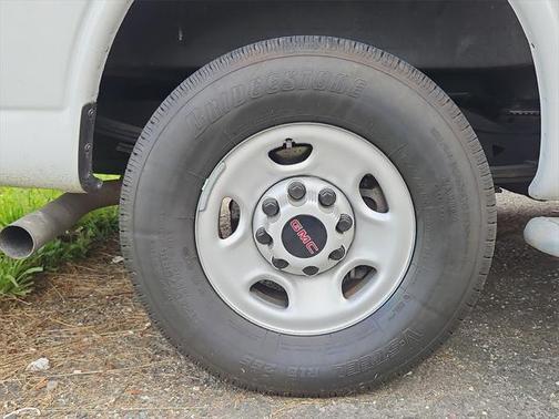 2023 GMC Savana 2500 Work Van