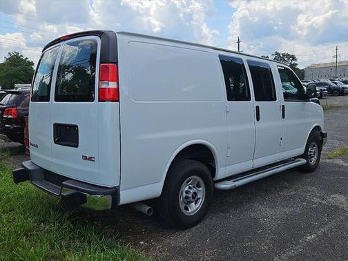 2023 GMC Savana 2500 Work Van