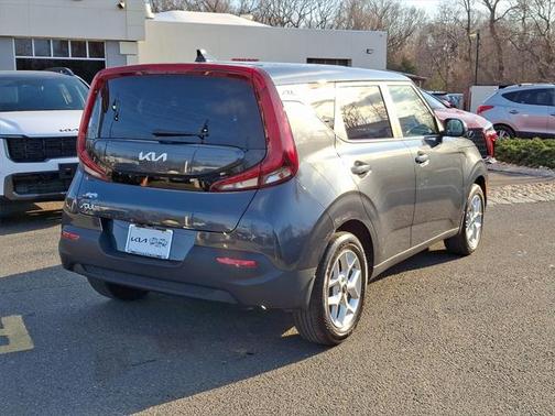 2022 Kia Soul LX