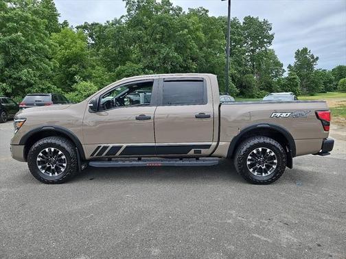 2021 Nissan Titan PRO-4X