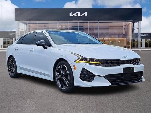 2022 Kia K5 GT-Line