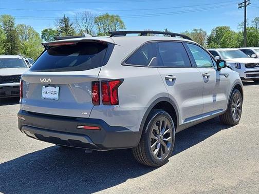 2023 Kia Sorento EX