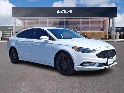 Oxford White 2017 Ford Fusion SE