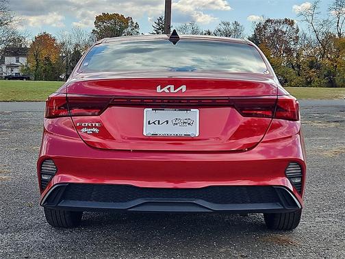 2022 Kia Forte LXS