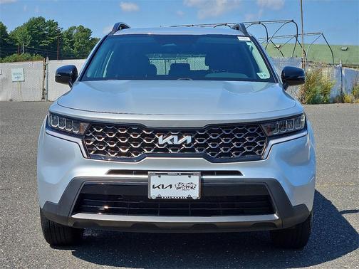 2022 Kia Sorento S