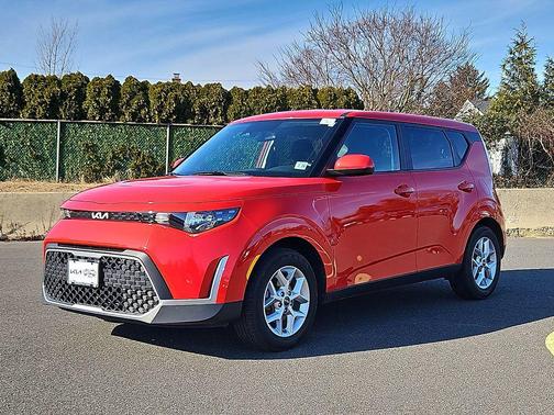 2023 Kia Soul LX