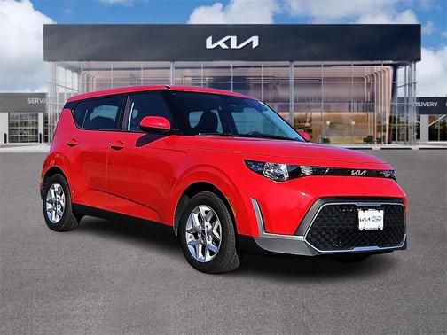 2023 Kia Soul LX