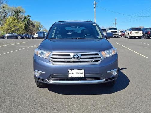 2013 Toyota Highlander SE