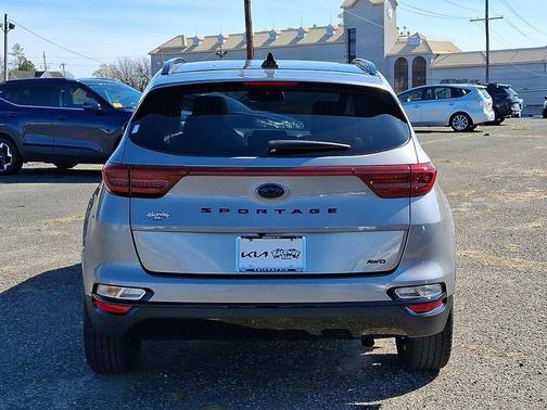 2022 Kia Sportage S