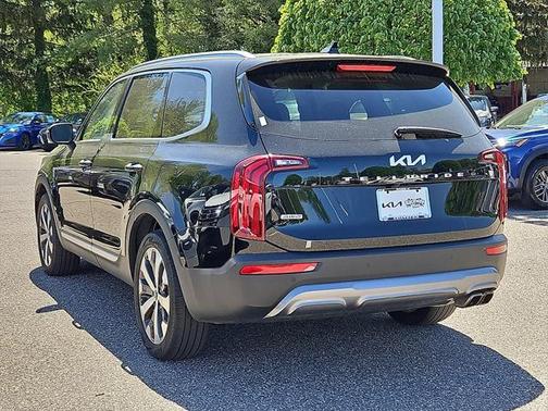 2022 Kia Telluride S