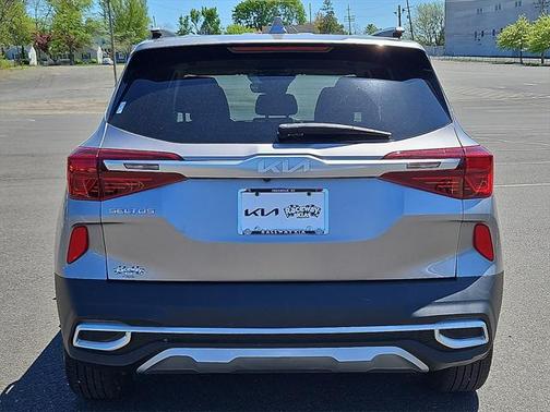 2022 Kia Seltos S