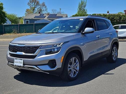 2022 Kia Seltos S