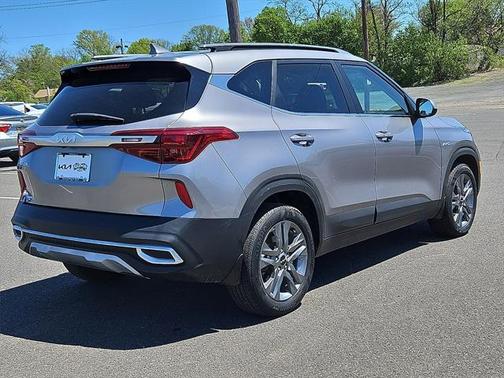 2022 Kia Seltos S