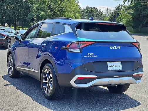 2025 Kia Sportage EX
