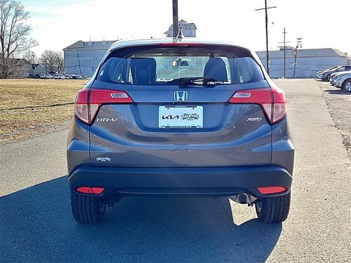 2017 Honda HR-V LX