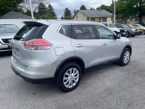 Brilliant Silver 2014 Nissan Rogue S