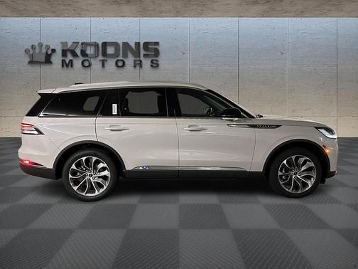 2025 Lincoln Aviator Reserve AWD