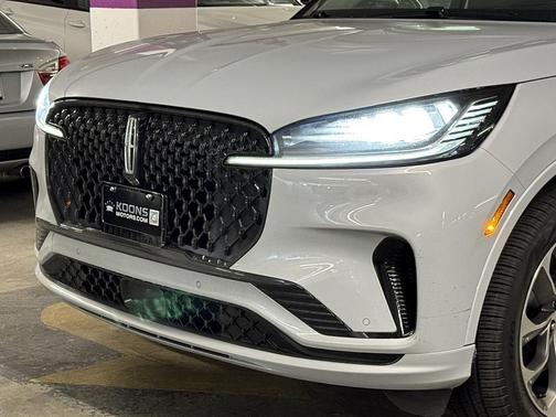 2025 Lincoln Aviator Premiere