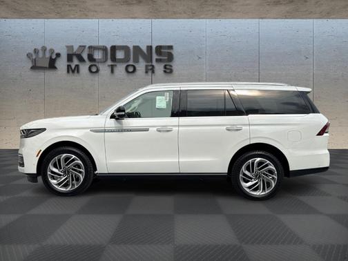 2025 Lincoln Navigator Reserve