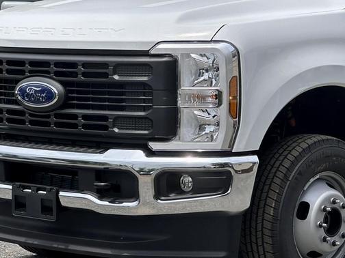 2025 Ford F-350 XL
