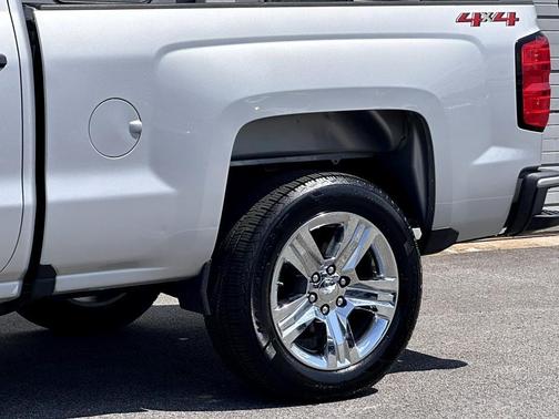2018 Chevrolet Silverado 1500 Custom