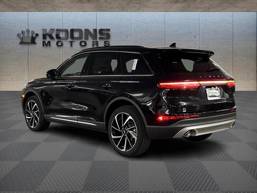 2025 Lincoln Corsair Reserve