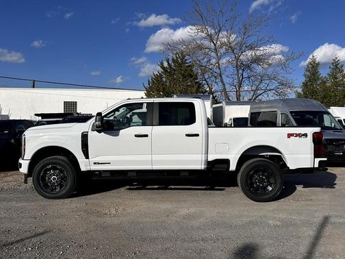 2025 Ford F-250 XL
