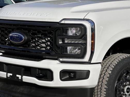 2025 Ford F-250 XL