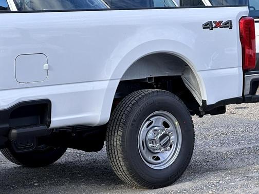 2025 Ford F-350 XL