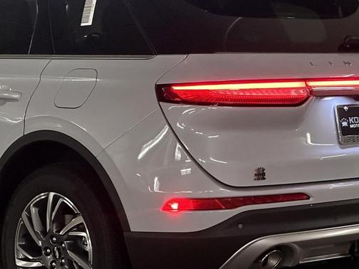 2025 Lincoln Corsair Premiere