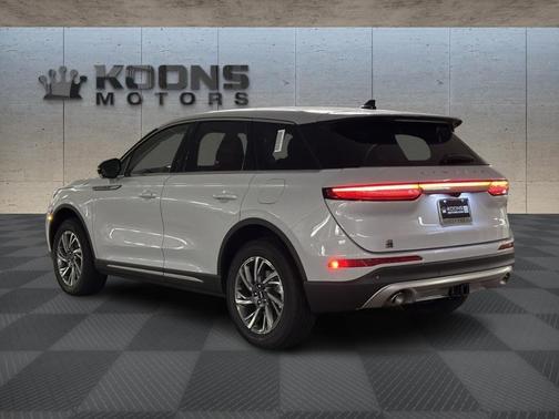 2025 Lincoln Corsair Premiere