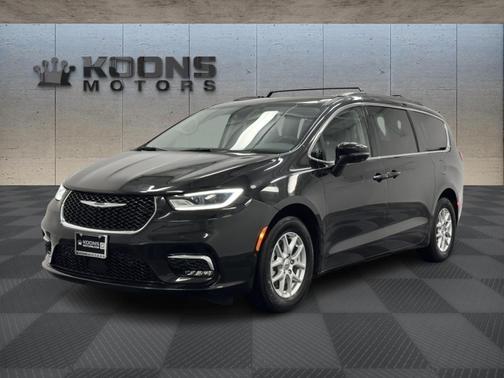 2022 Chrysler Pacifica Touring-L