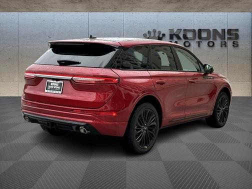 2024 Lincoln Corsair Premiere