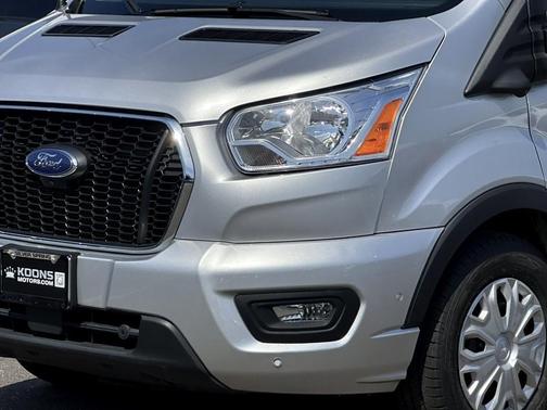 2022 Ford Transit-350 XLT
