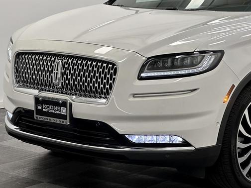 2023 Lincoln Nautilus Black Label