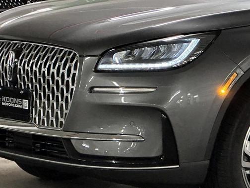 2025 Lincoln Corsair Premiere