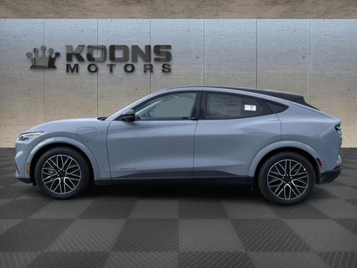 2025 Ford Mustang Mach-E Premium
