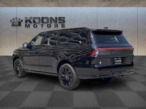 2025 Lincoln Navigator L Reserve