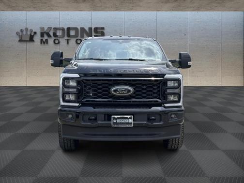 2025 Ford F-350 Lariat Super Duty