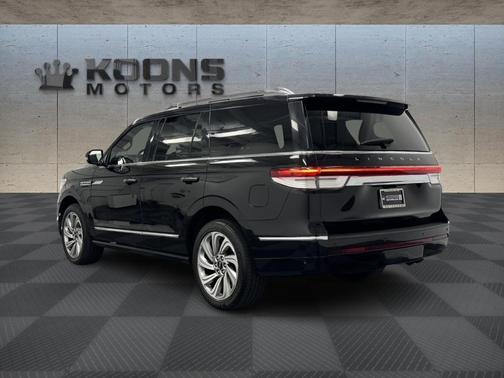 2022 Lincoln Navigator Reserve